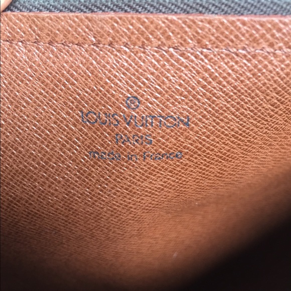 Louis Vuitton Papillon purse - Picture 5 of 8